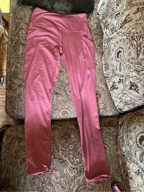 SO Dusty Rose High-Waist Leggings with Side Pockets
